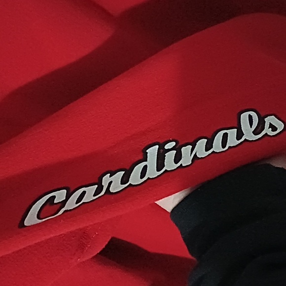 Louisville cardinal hoody with front pockets - Picture 3 of 4